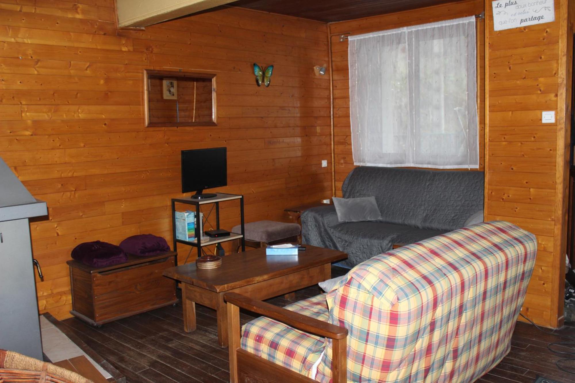 Maison De Charme Calme Entouree De Montagne Ussat Екстериор снимка